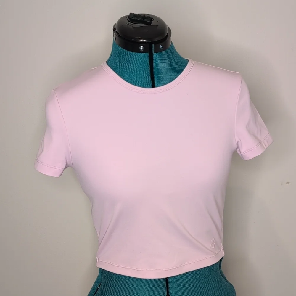Greyson Lavender Crop Top - Picture 3 of 3